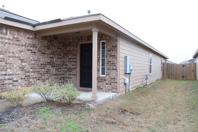 1493 Breanna LN, Kyle, TX 78640