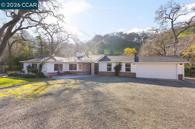 205 Castle Hill Ranch Rd, Walnut Creek, CA 94595