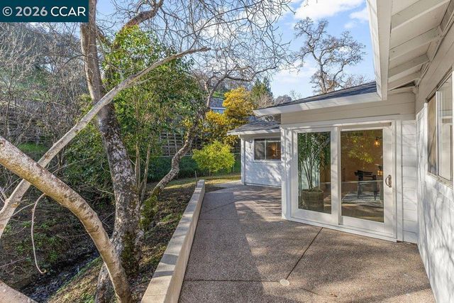 205 Castle Hill Ranch Rd, Walnut Creek, CA 94595