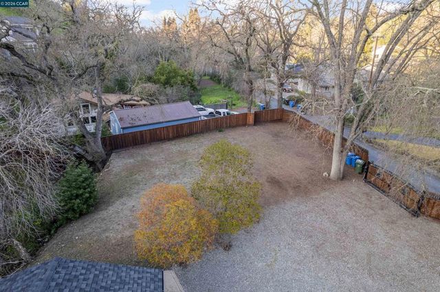 205 Castle Hill Ranch Rd, Walnut Creek, CA 94595