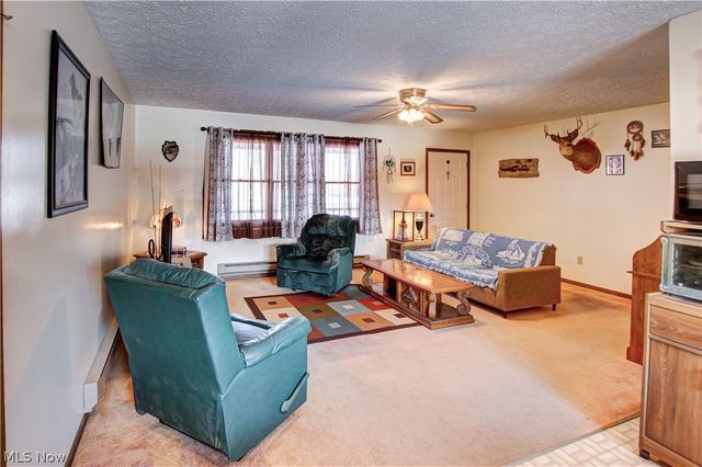 42113 Meadow Lane, Lagrange, OH 44050