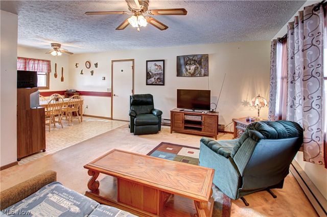 42113 Meadow Lane, Lagrange, OH 44050