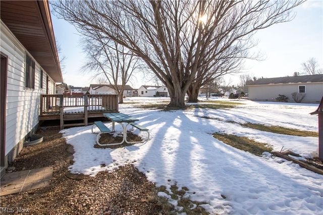 42113 Meadow Lane, Lagrange, OH 44050