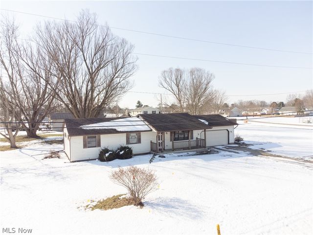 42113 Meadow Lane, Lagrange, OH 44050