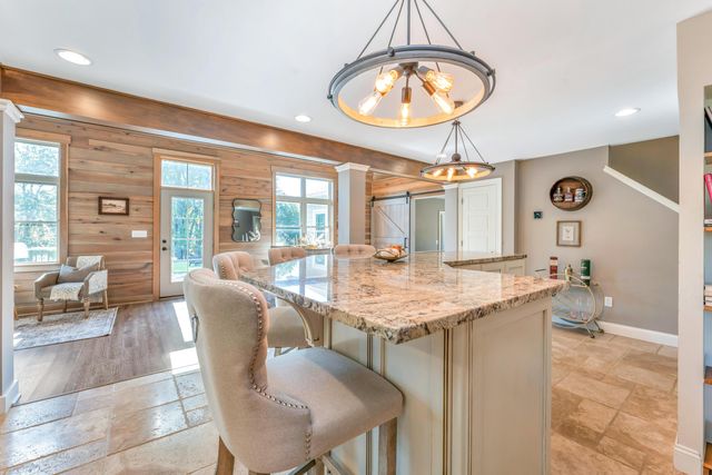 547 County Line Road, Westerville, OH 43081