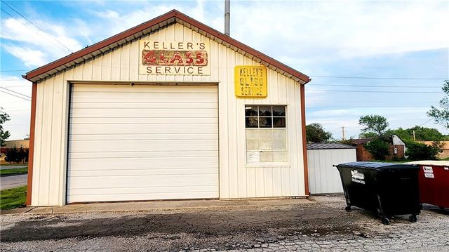 409 N Grand Street, Pittsburg, KS 66762