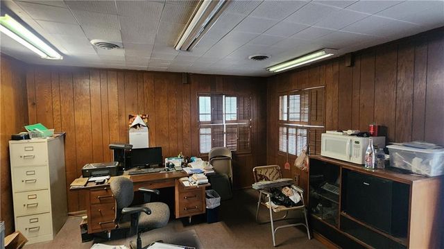 409 N Grand Street, Pittsburg, KS 66762