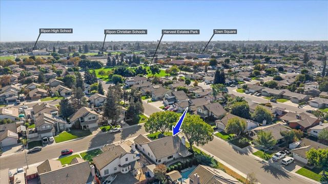 505 County Court, Ripon, CA 95366