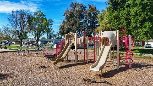 505 County Court, Ripon, CA 95366