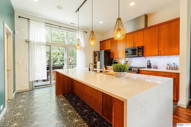 1147 Leavenworth Street, Omaha, NE 68102