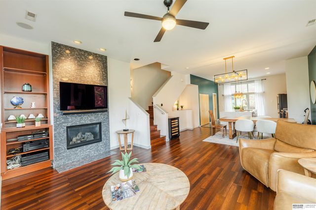 1147 Leavenworth Street, Omaha, NE 68102