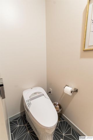 1147 Leavenworth Street, Omaha, NE 68102