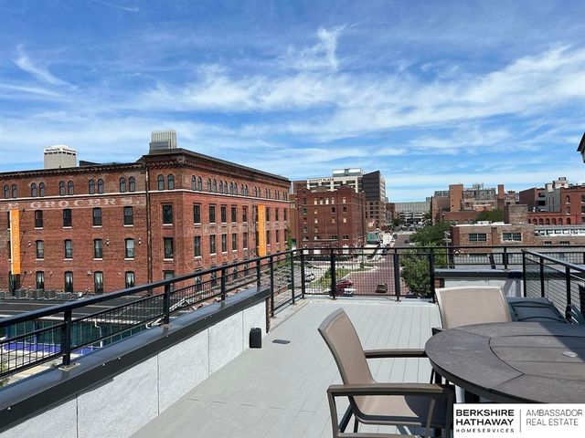 1147 Leavenworth Street, Omaha, NE 68102