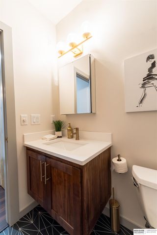 1147 Leavenworth Street, Omaha, NE 68102