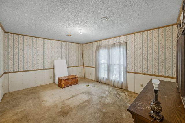 14318 Highway 438, W, Linden, TN 37096