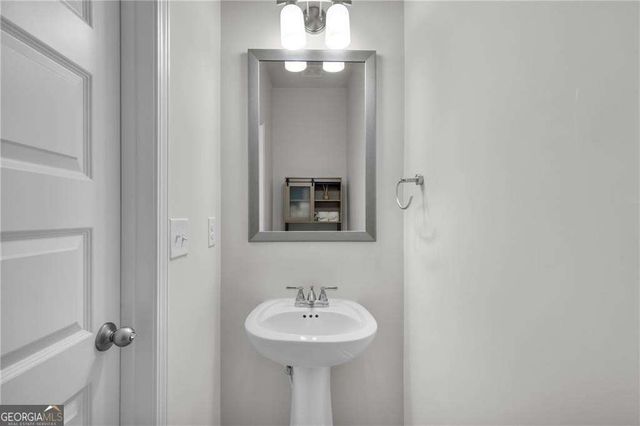 6710 Cedar Glen Road, Atlanta, GA 30360