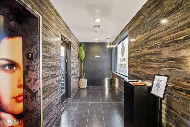 4201 Camelot Heights Drive, El Paso, TX 79912