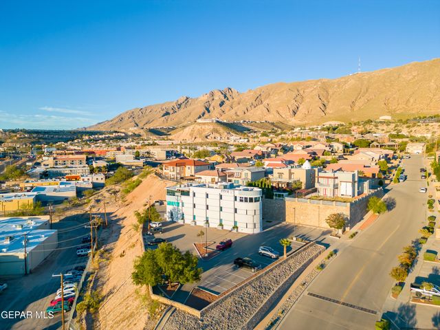 4201 Camelot Heights Drive, El Paso, TX 79912