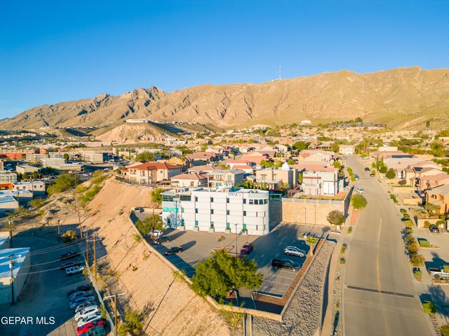 4201 Camelot Heights Drive, El Paso, TX 79912