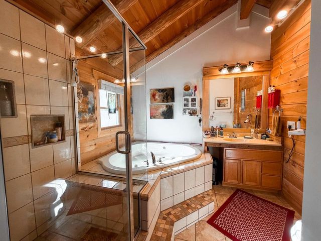 N1892 Highway 14, Walworth, WI 53184