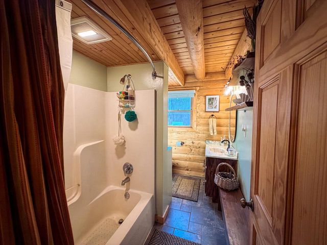 N1892 Highway 14, Walworth, WI 53184