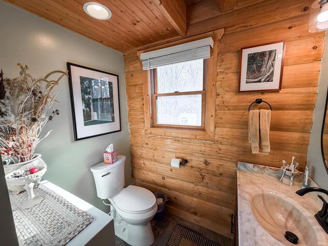 N1892 Highway 14, Walworth, WI 53184