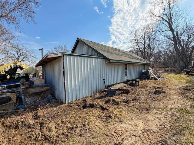 N1892 Highway 14, Walworth, WI 53184