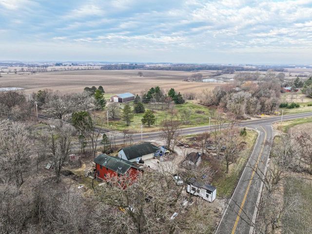 N1892 Highway 14, Walworth, WI 53184