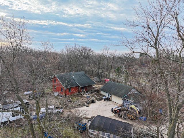 N1892 Highway 14, Walworth, WI 53184