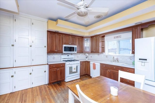 16 Hallenan Ave, Lawrence, MA 01841