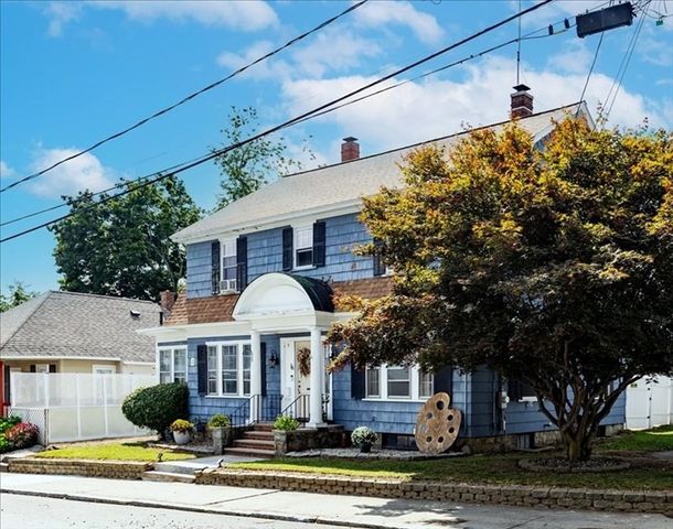 16 Hallenan Ave, Lawrence, MA 01841