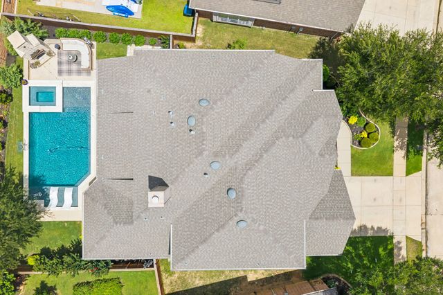 8312 Victoria Lane, Lantana, TX 76226