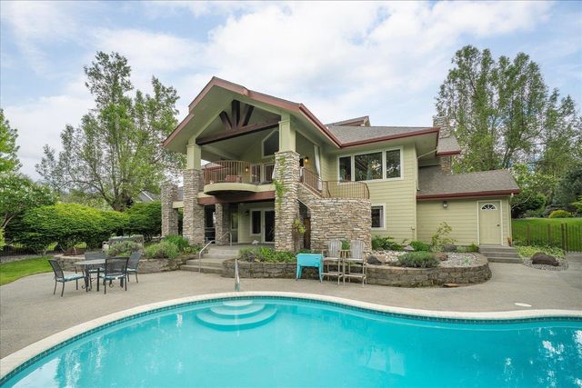 115 E Meadowlane Dr, Spokane, WA 99224