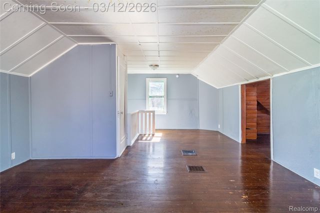 15870 Lesure Street, Detroit, MI 48227