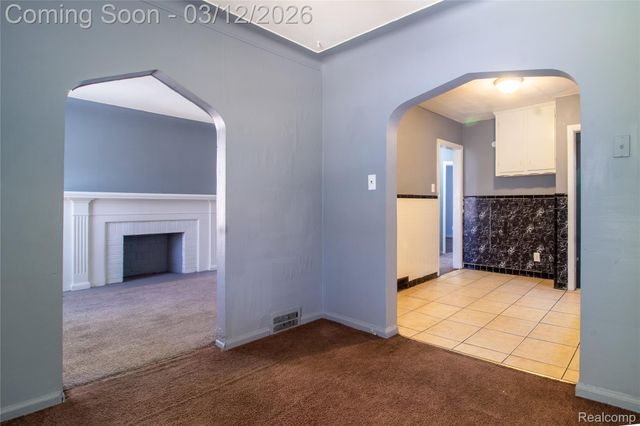 15870 Lesure Street, Detroit, MI 48227