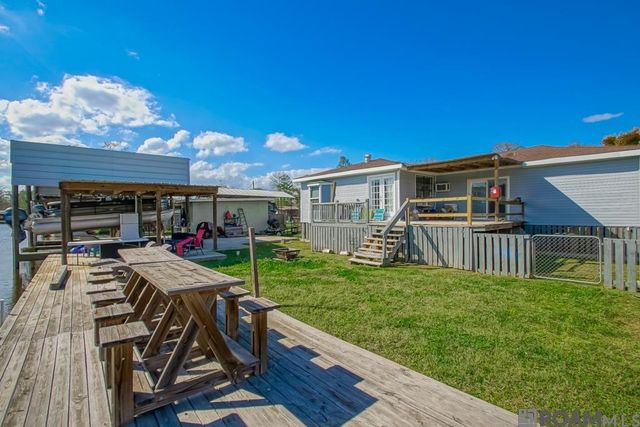 22442 Teal St, Maurepas, LA 70449