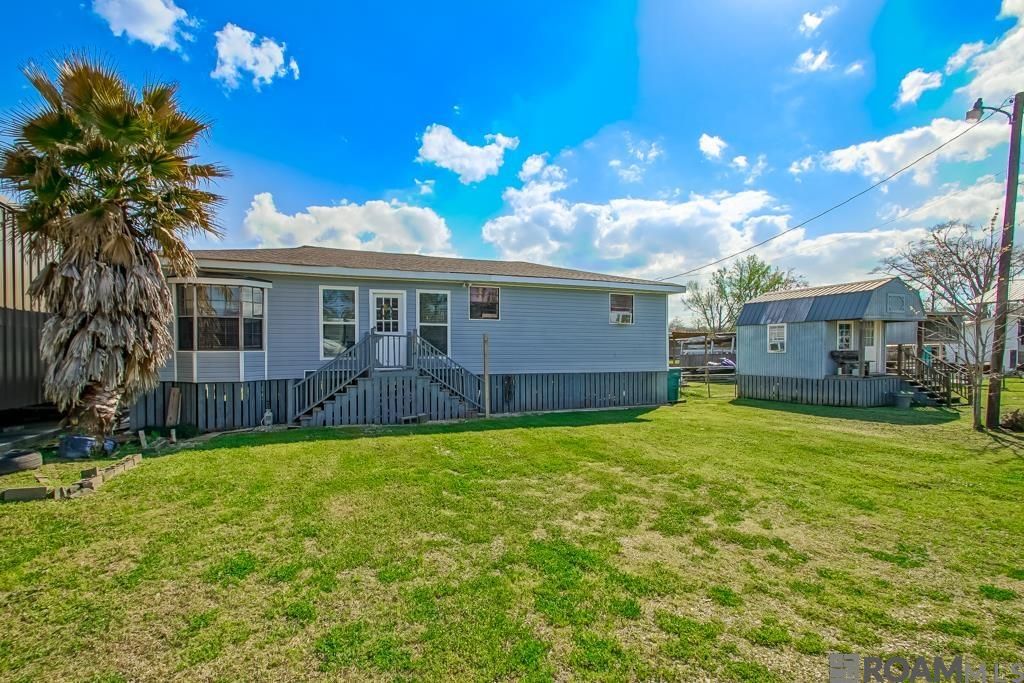 22442 Teal St, Maurepas, LA 70449