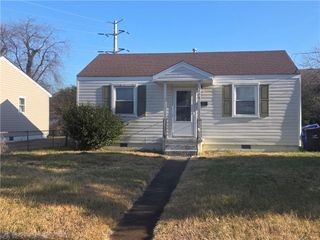 7128 Gregory DR, Norfolk, VA 23513