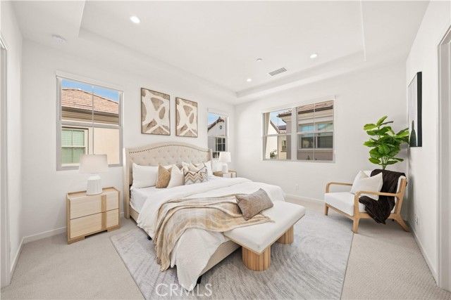 136 Newburry, Irvine, CA 92618