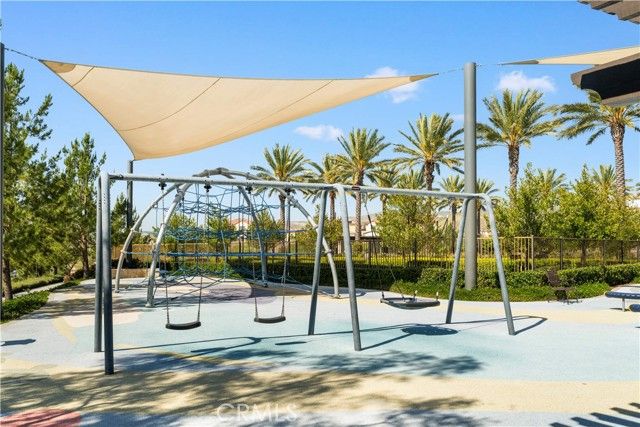 136 Newburry, Irvine, CA 92618