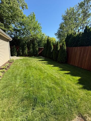 229 Fuller Road, Hinsdale, IL 60521