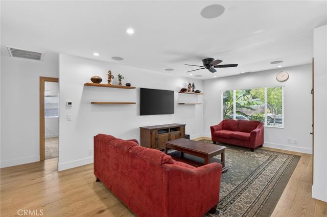 5324 W 119th Street, Hawthorne, CA 90304
