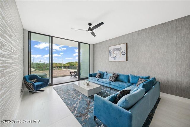 3031 Hafen Lane 306, Melbourne Beach, FL 32951
