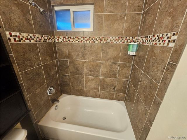 5218 Manitou Road, Littleton, CO 80123