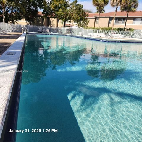 10004 Twin Lakes Drive 36F, Coral Springs, FL 33071