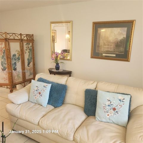10004 Twin Lakes Drive 36F, Coral Springs, FL 33071