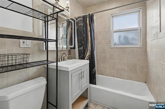 378 Riverside Avenue, Rutherford, NJ 07070
