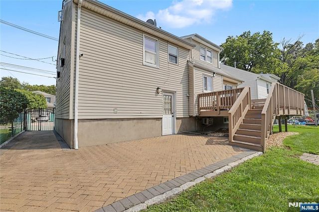 378 Riverside Avenue, Rutherford, NJ 07070