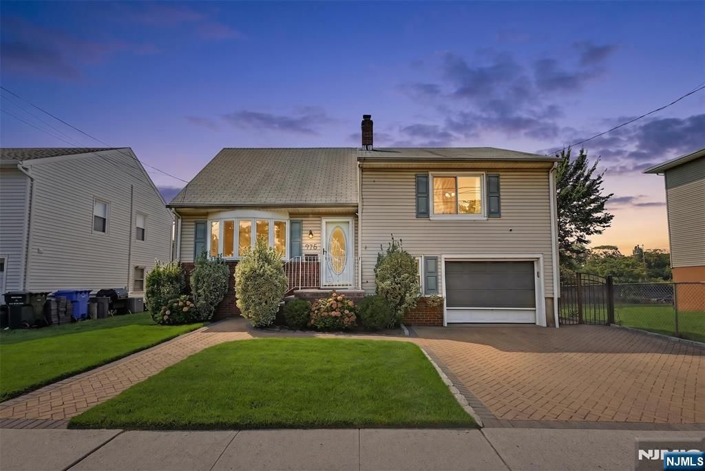 378 Riverside Avenue, Rutherford, NJ 07070