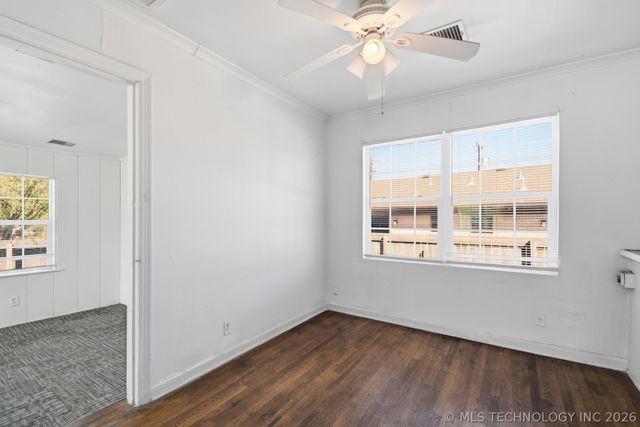 1633 E 10th Street, Tulsa, OK 74120